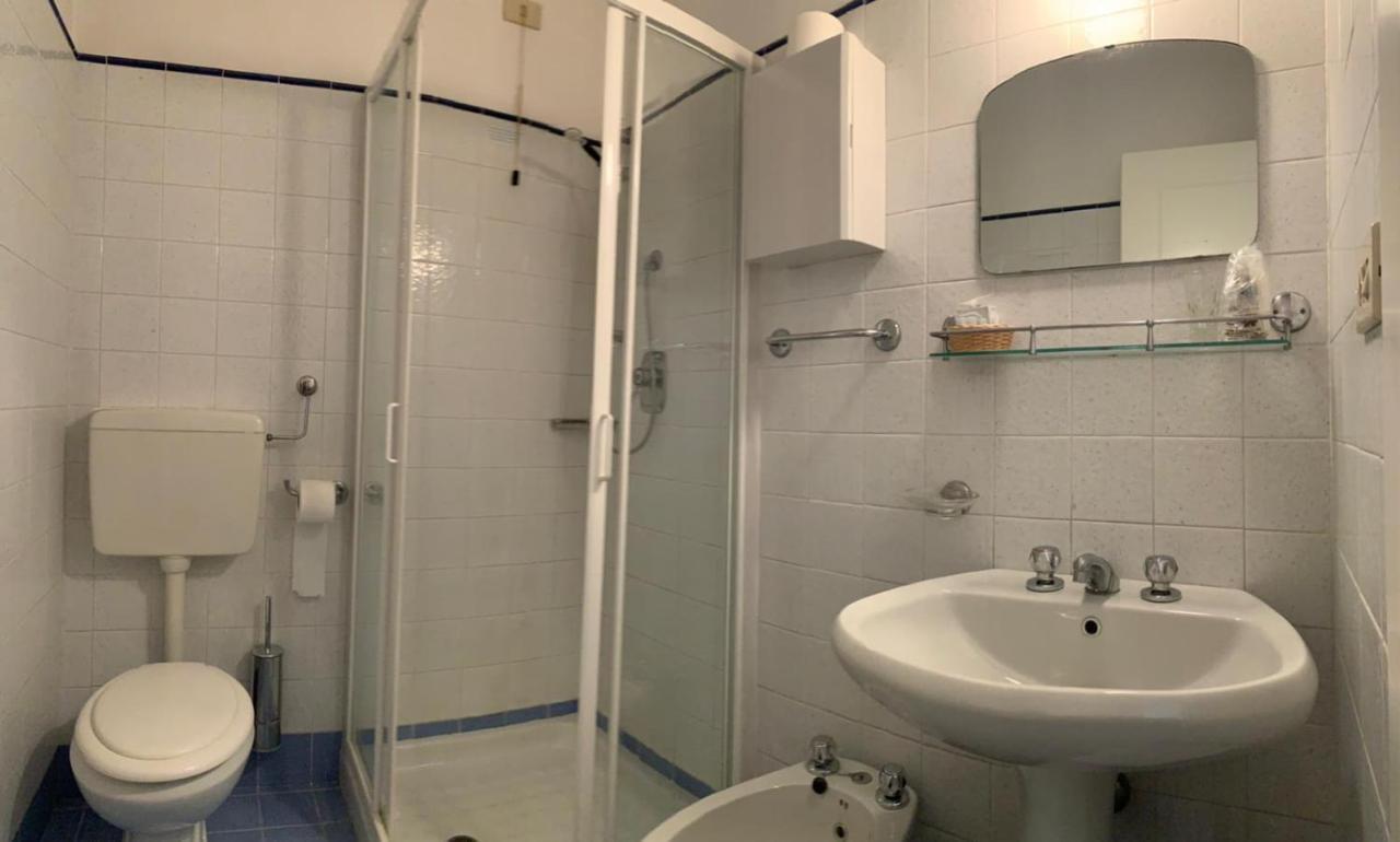 Albergo Dell'Angelo Pieve di Teco Экстерьер фото